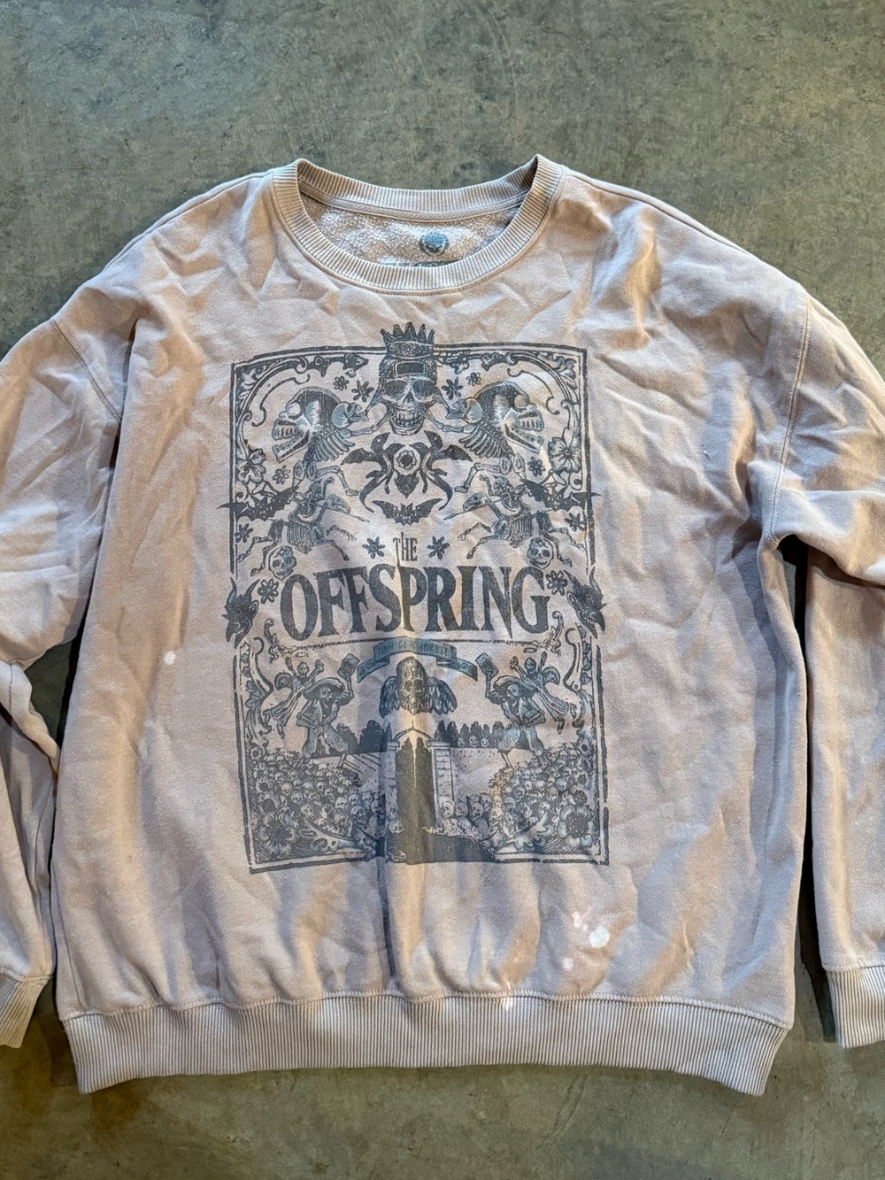 Forever 21 Dusty Pink Crewneck Sweatshirt with Gray Band Graphic